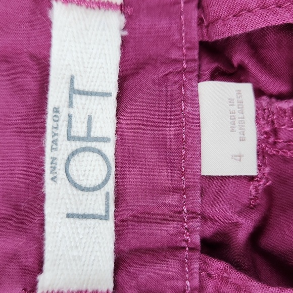 Womens LOFT Magenta Cropped Capri Pants, Size 4 - Picture 3 of 5
